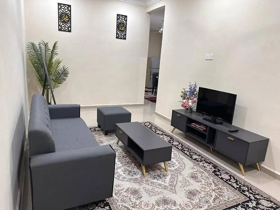 Homestay D\'Pandan contacts